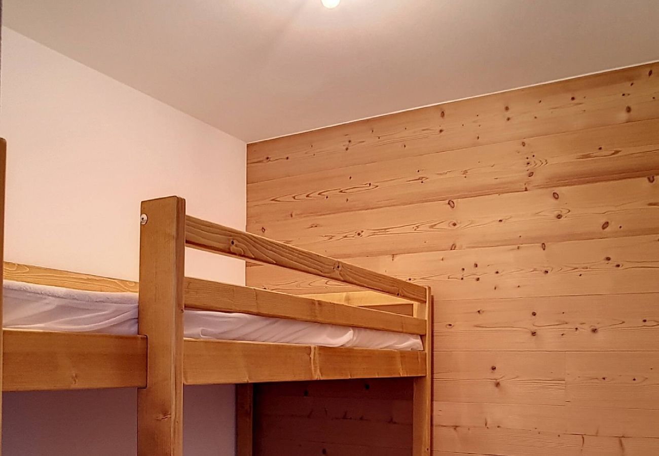 Apartment in Praz-sur-Arly - 2 EDEN106