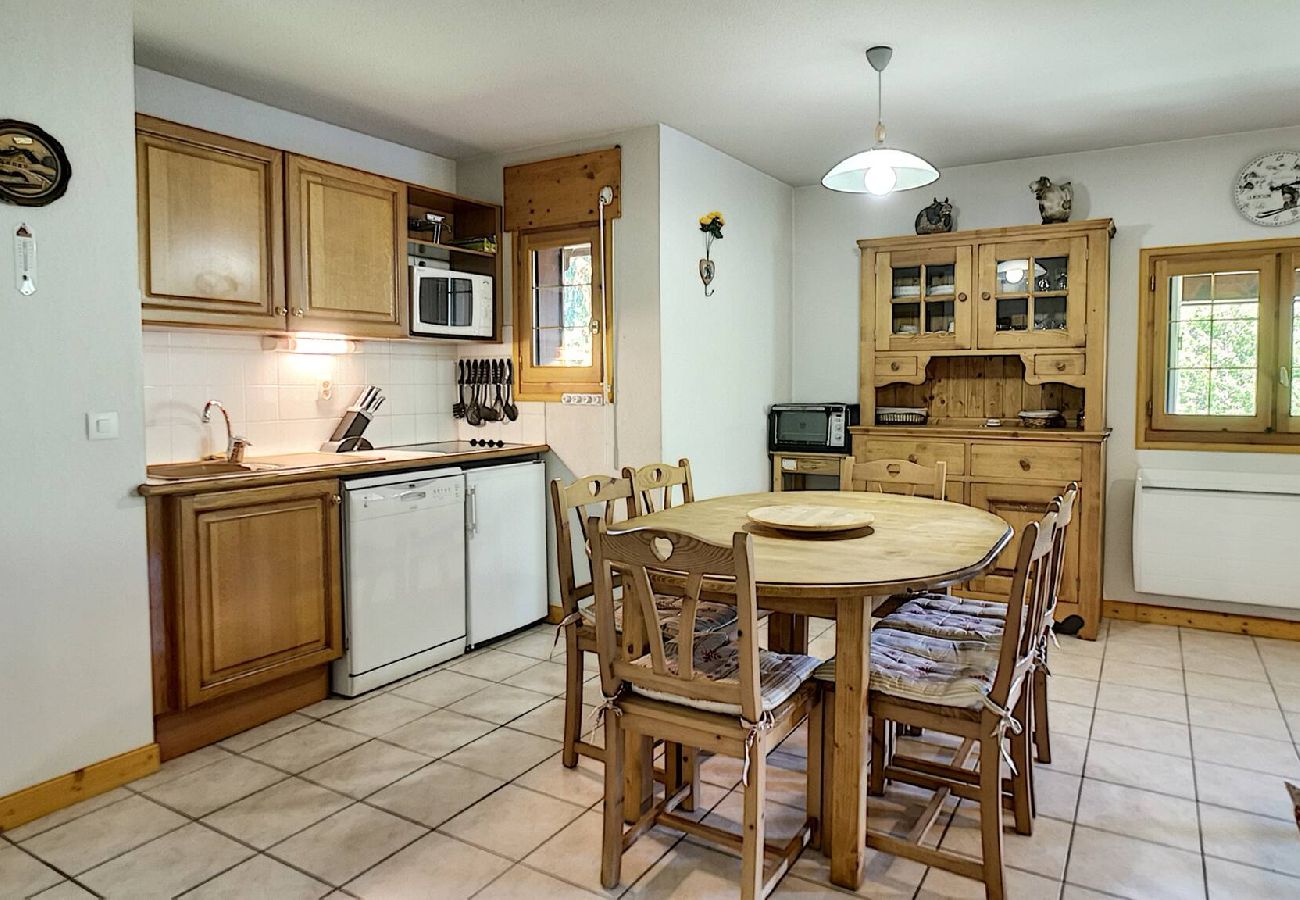 Apartment in Praz-sur-Arly - 2 CMC313