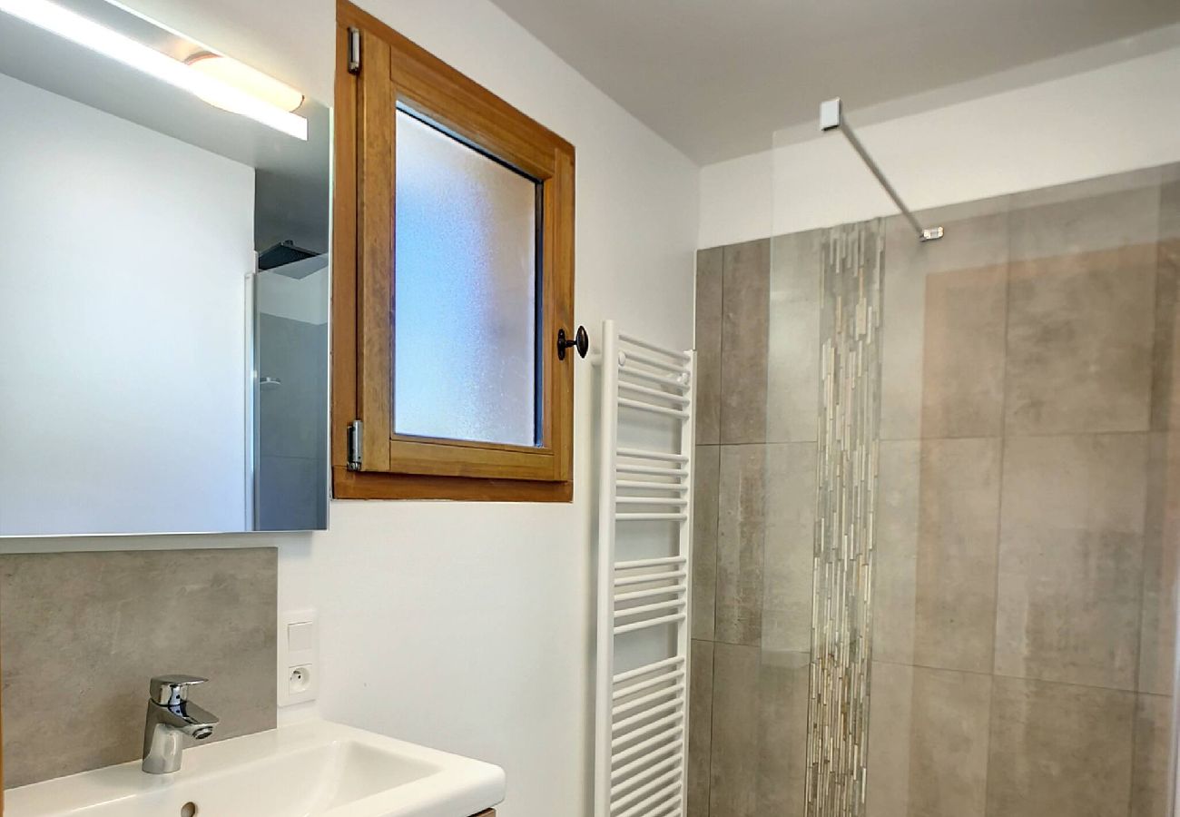 Chalet in Praz-sur-Arly - 2 CHALETIEN
