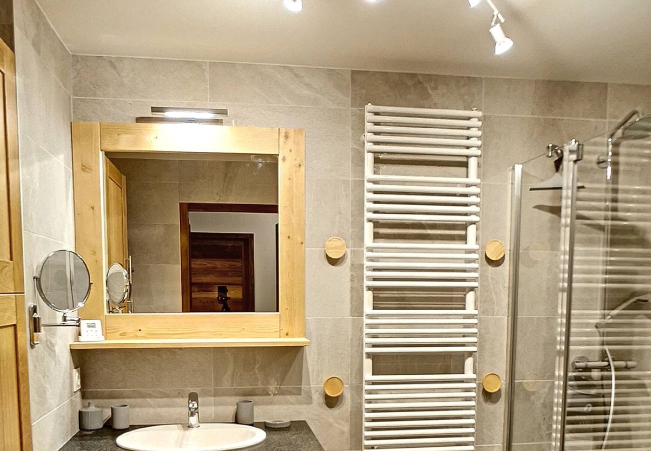 Apartment in Praz-sur-Arly - 2 EDEN004