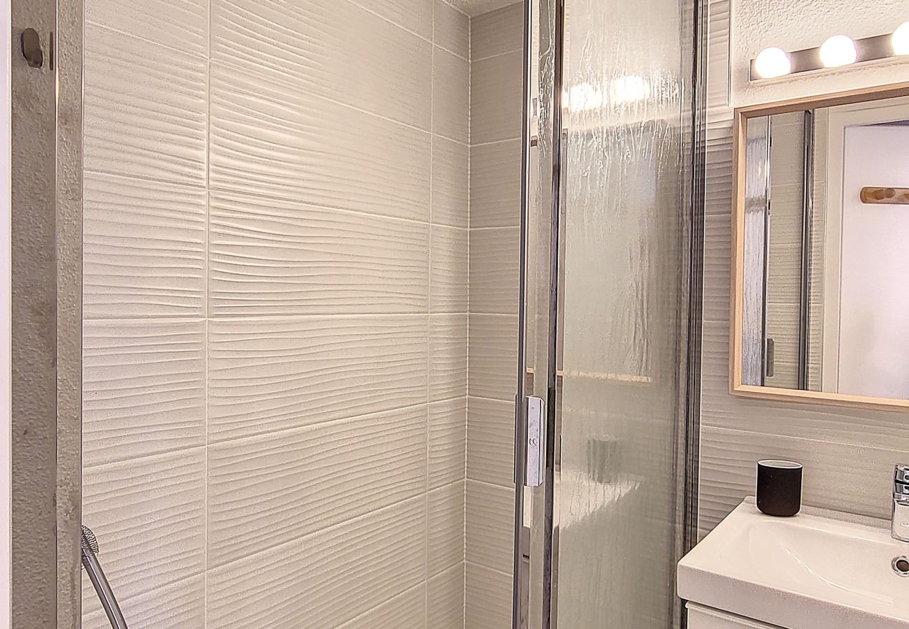 Apartment in Praz-sur-Arly - 2 BELLV010
