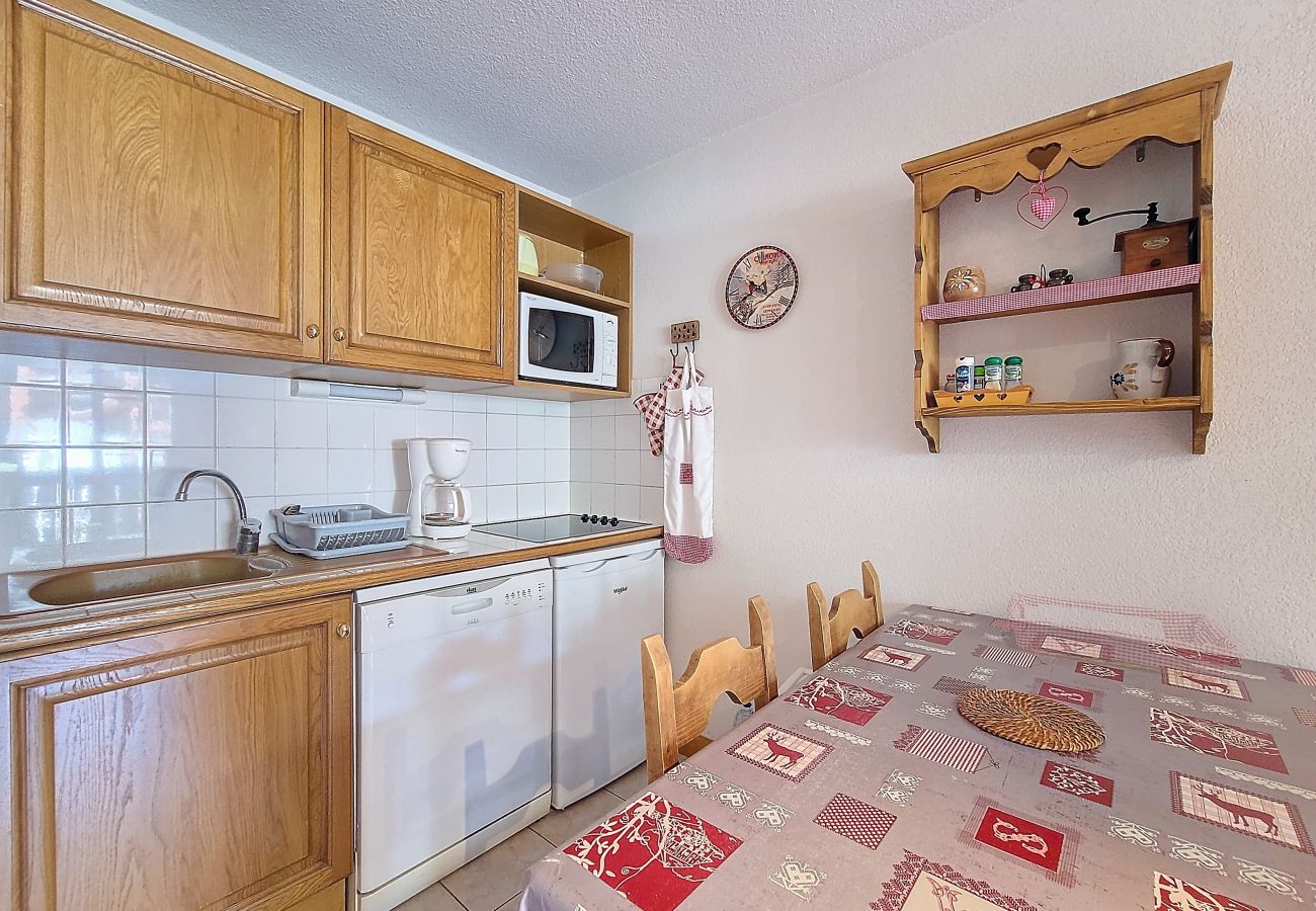 Apartment in Praz-sur-Arly - 2 MARM114