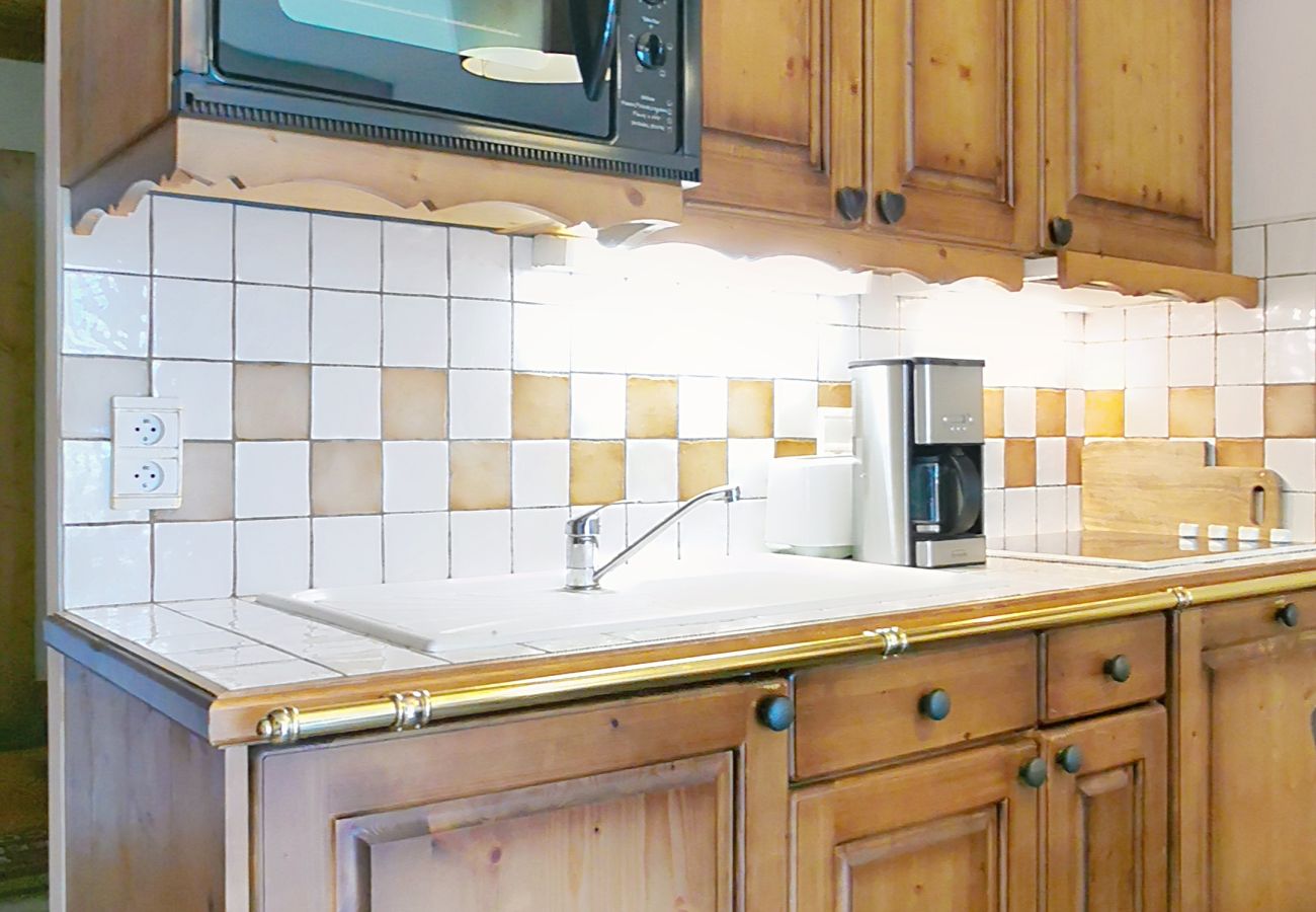 Apartment in Praz-sur-Arly - 2 TETRAL8