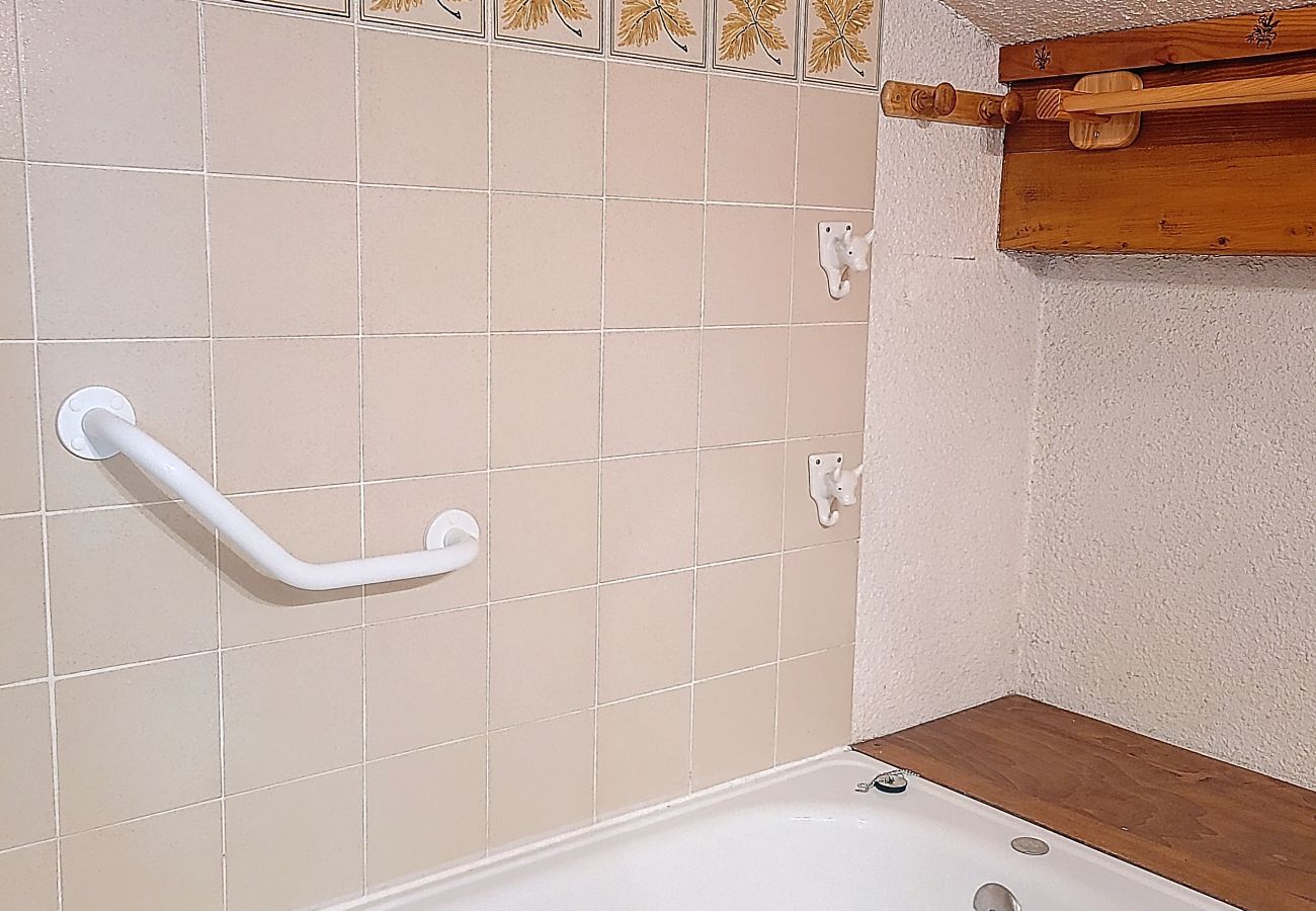 Apartment in Praz-sur-Arly - 2 MEURETCM