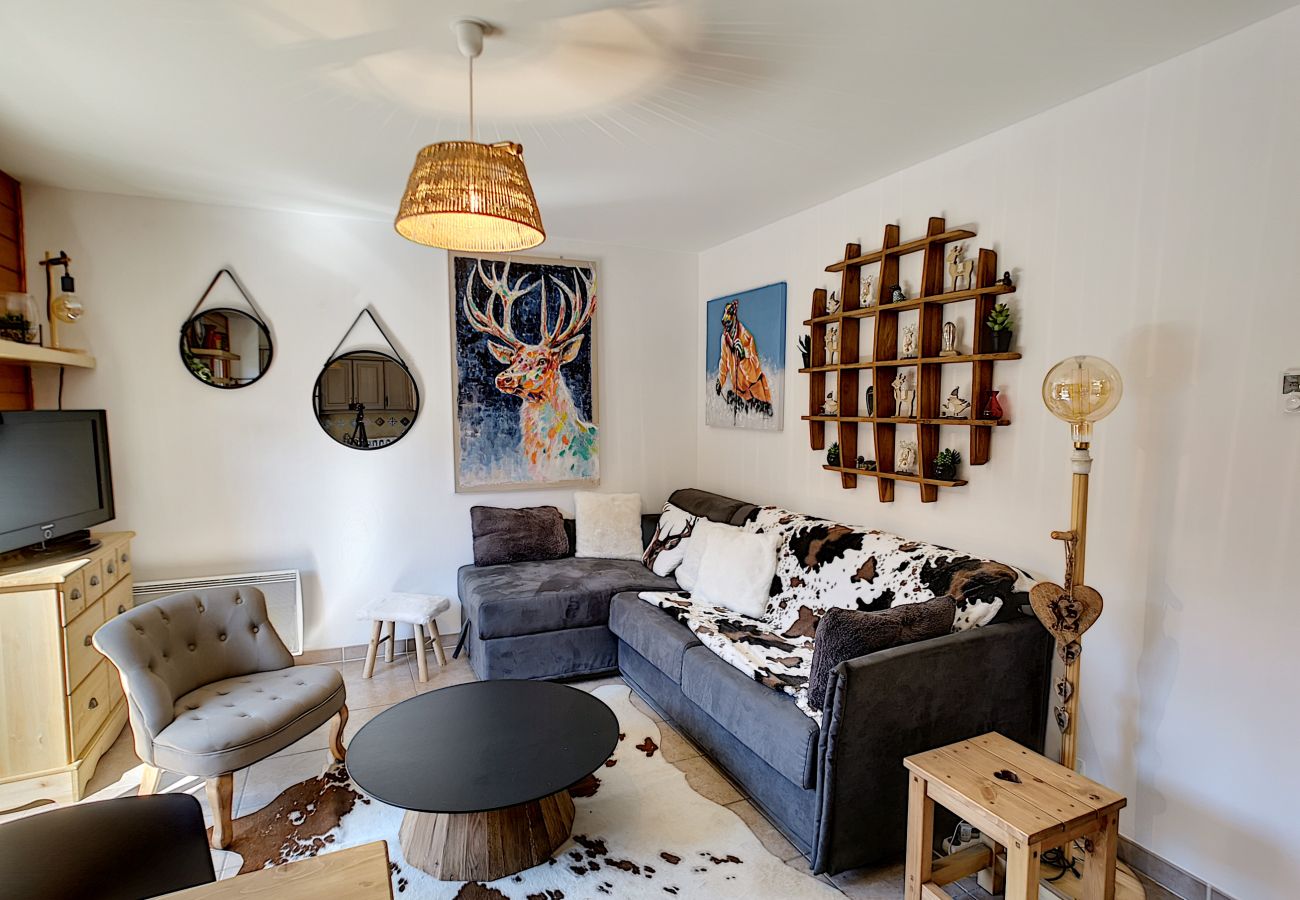 Apartment in Praz-sur-Arly - 2 CHAT103