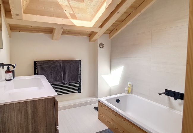 Chalet in Demi-Quartier - 1 SAISON Chalet des Prés - JAILLET - Chalet in Demi-Quartier - 1 SAISON Chalet des Prés - JAILLET -