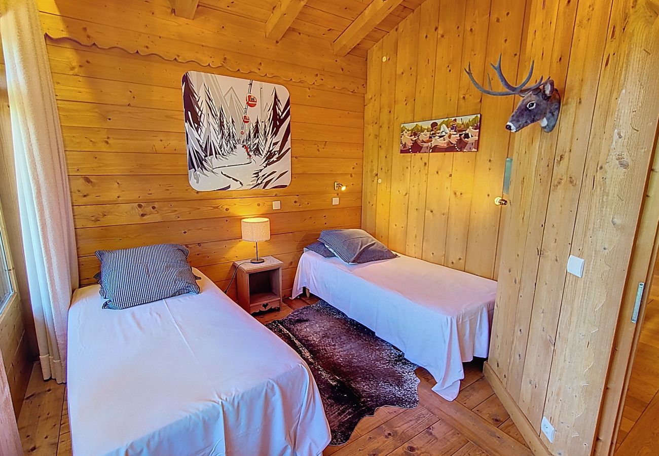 Chalet in Megève - 1 Chalet du Bouchet