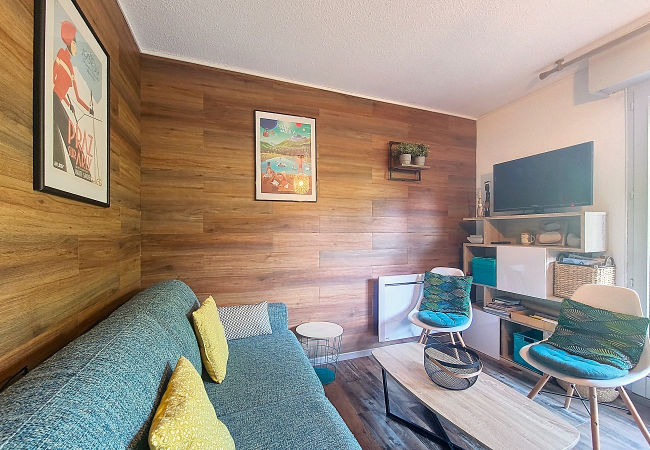 Apartment in Praz-sur-Arly - 2 OLYM05