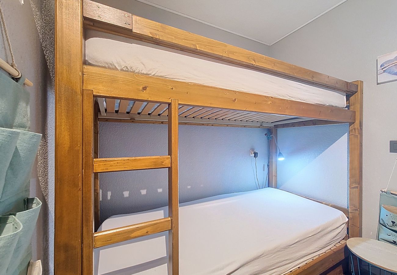 Apartment in Praz-sur-Arly - 2 OLYM05