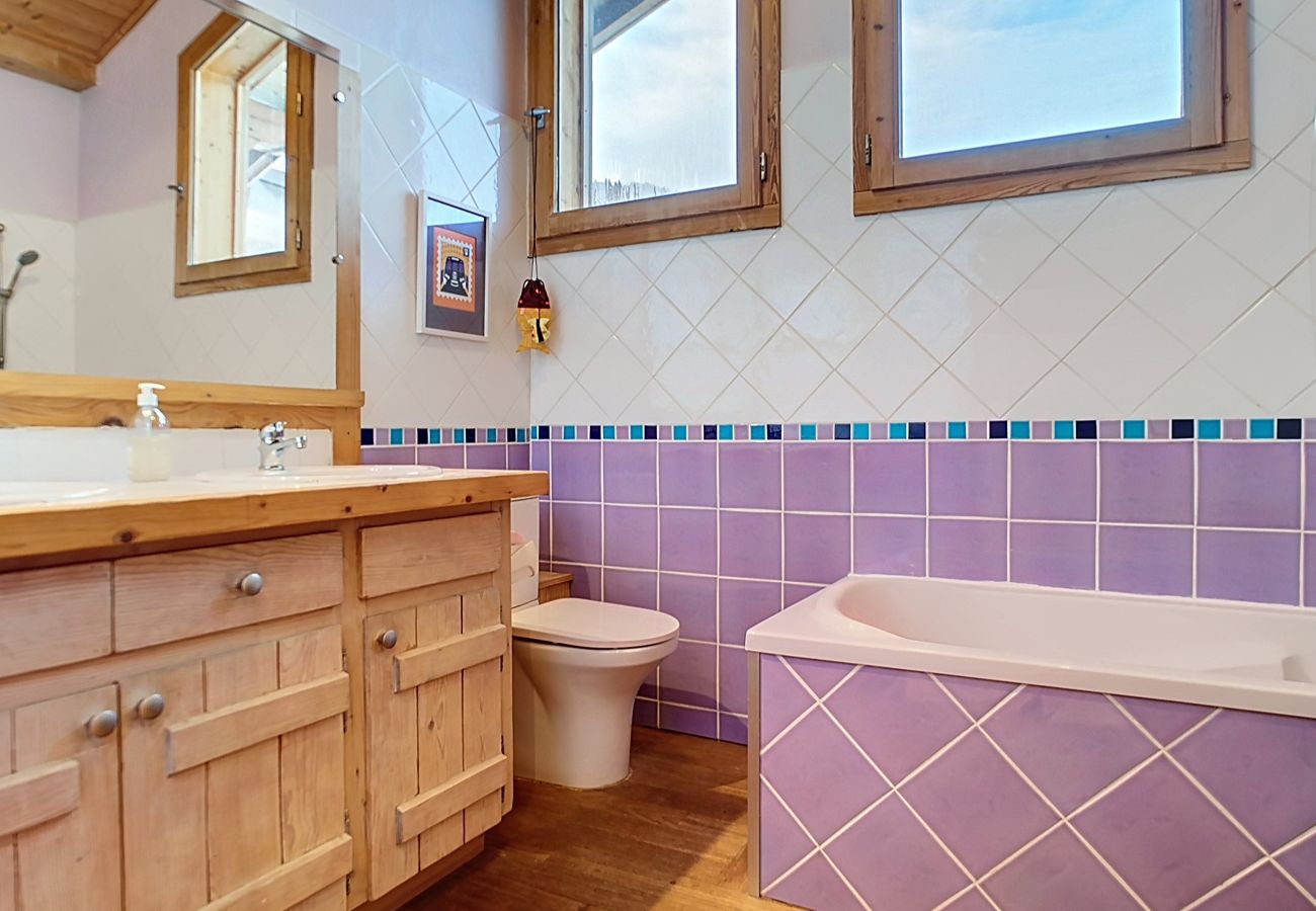 Chalet in Praz-sur-Arly - 2 CHALET