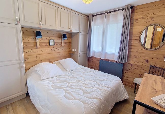 Appartement à Megève - 1 SAISON Bruyère rdc - JAILLET - Appartement à Megève - 1 SAISON Bruyère rdc - JAILLET -