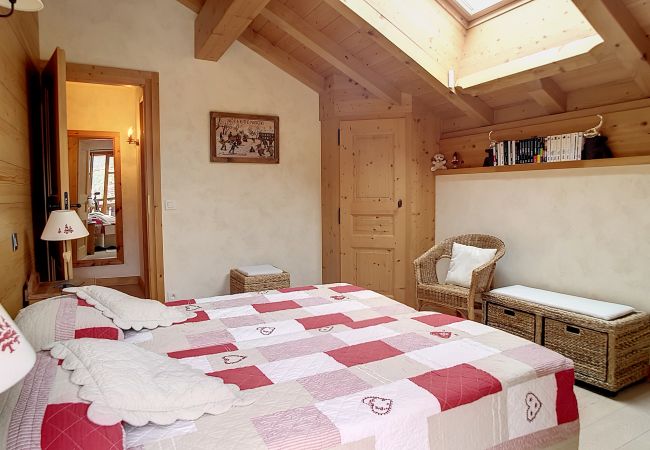 Chalet à Megève - 1 SAISON Chalet Capucine - JAILLET - Chalet à Megève - 1 SAISON Chalet Capucine - JAILLET -