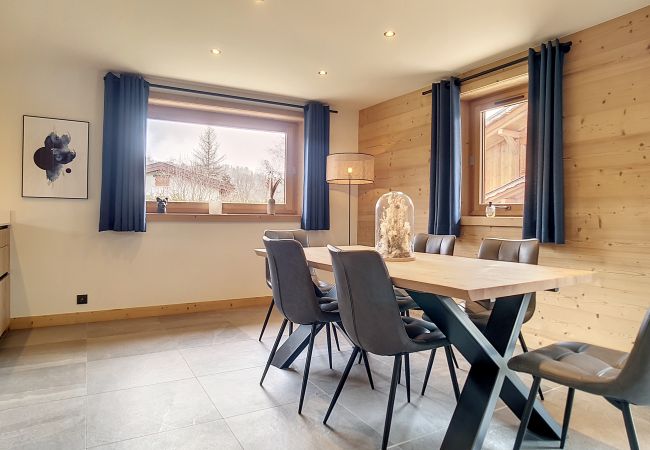 Chalet à Demi-Quartier - 1 SAISON Chalet des Prés - JAILLET - Chalet à Demi-Quartier - 1 SAISON Chalet des Prés - JAILLET -